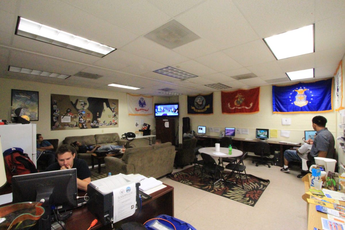 Sept. 16, 2014, Palomar College Veteran Volunteer Jonathan Stroud (Marine Veteran) watches over the lounge. (Telescope Staff/The Telescope)