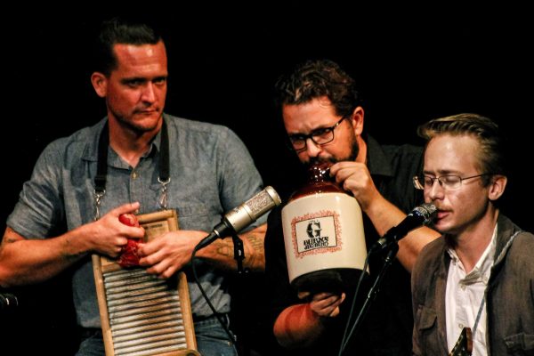 Andy Rae, Jonathan Piper, and Clinton Davis of the G Burns Jug Band. (Angela Marie Samora/The Telescope)