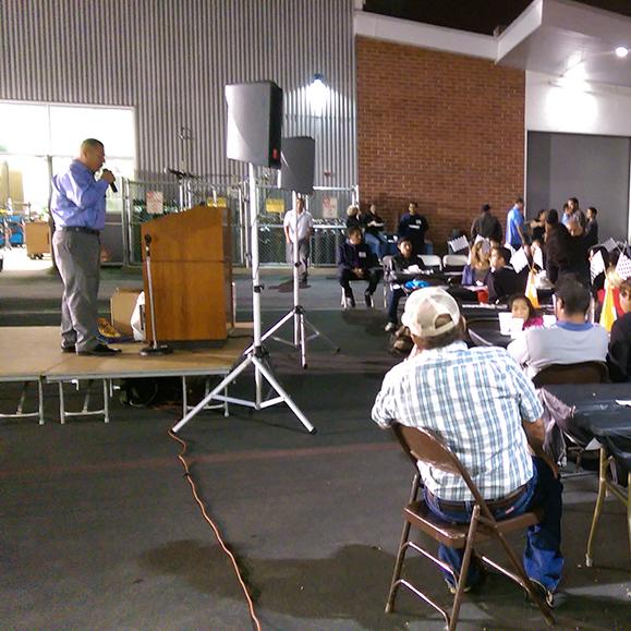 Attendees at the Tarde de Familia event on Oct. 16, 2015. This event showcases professionals of Latino and Hispanic backgrounds. (Robert Rukavina/The Telescope)