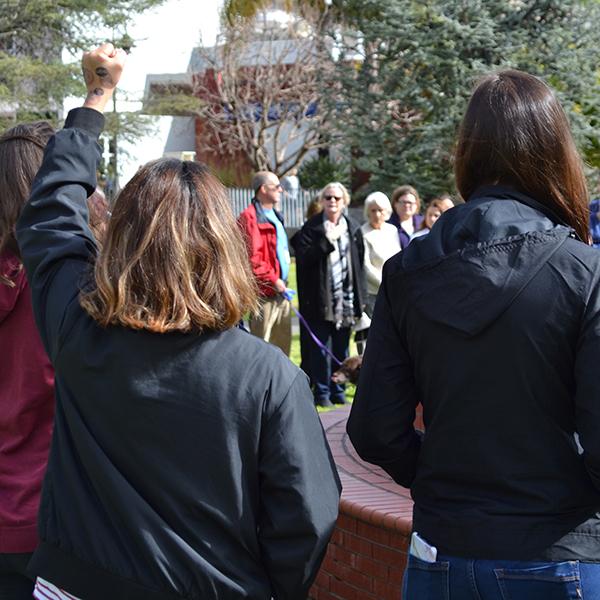 Palomar students surround the clock tower to stand against gun violence. March 14, 2018. (Krista Moore/The Telescope)