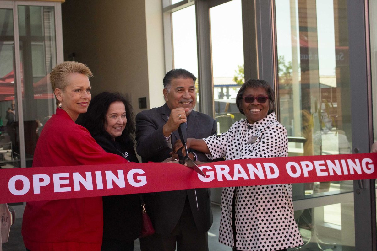 (l-r) Governing Board trustees Norma Miyamoto, Nina Deerfield, John Halcon and President/Superintendent Joi Lin Blake cutting the ceremony ribbon, April 12, 2019. (Isaac Figueroa/The Telescope)