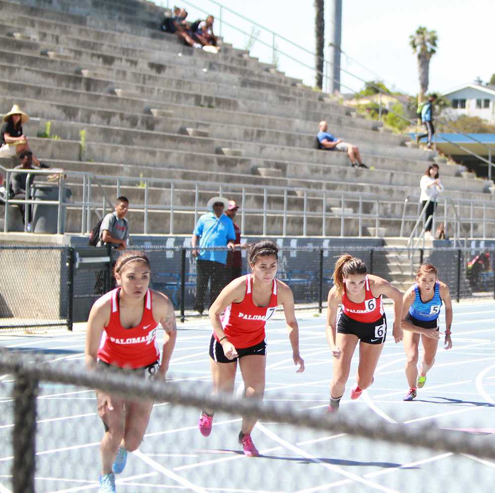 Palomar’s Alina Ruiz, Kiana Alvarez, and Grace Aygan at the Prelim at San Diego Mesa College on April 19, 2017. Kimberly Barber / The Telescope.

