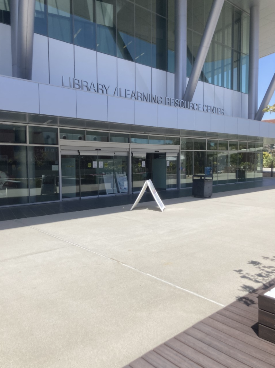 Entrance to the Palomar College Library/Learning Resource Center.